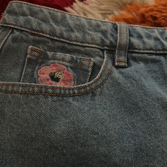 Buffalo David Bitton Embroidered Denim Button Up Skirt Size 28 Faith Mid Rise🌸 - Picture 5 of 7